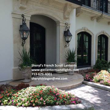 Sheryl's French Scroll Lanterns with Custom Curls