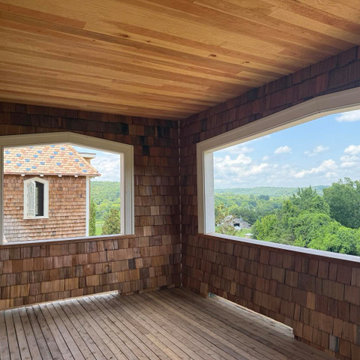 Custom Cedar Balcony with Panoramic Views and Natural Wood Finishes