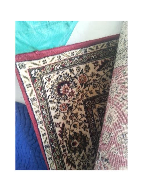 Red Persian Rug With Blue Walls Should, What Color Rug Goes With Dark Blue Walls