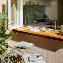Ivy Pl kitchen/deck serveries