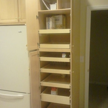 Cabinet Pantry