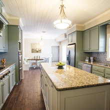 love these kitchens