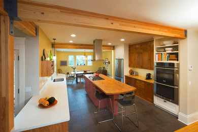 Example of a country kitchen design in Minneapolis