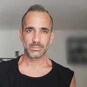 Roy Havivs foto