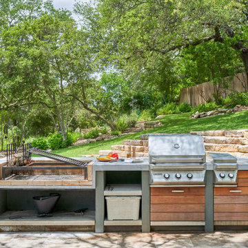Barton Creek Family Room & Outdoor Living