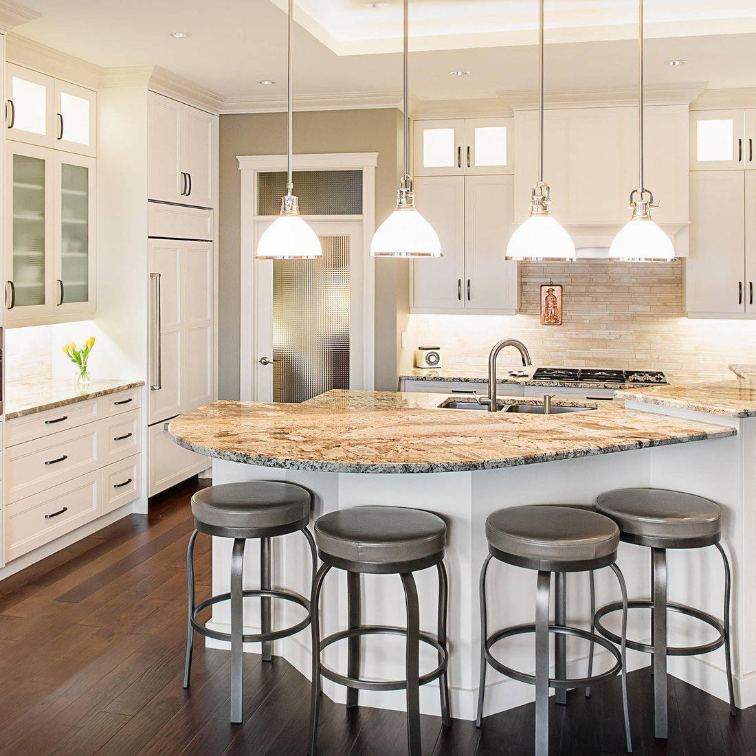 Transitional Kitchen