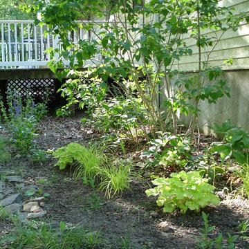 That difficult niche next to the deck