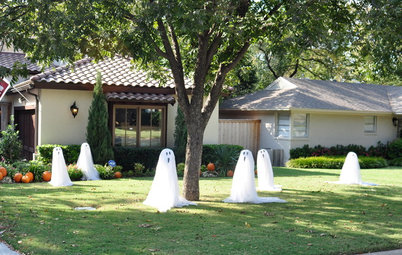ゲストも道行く人も楽しめる、ハロウィンのエクステリア・デコレーション