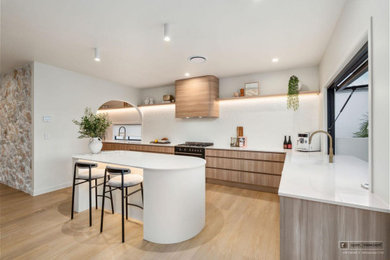 Design ideas for a kitchen in Gold Coast - Tweed.