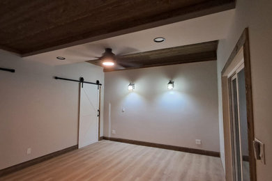 Home design - farmhouse home design idea in Other