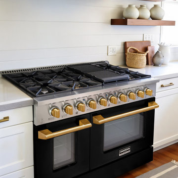 Janska 48 in Gas Range - Black Stainless Steel with Gold and Silver Knob Sets