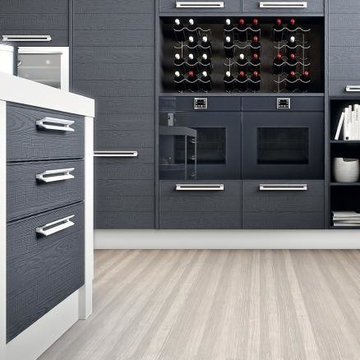 Modern Italian Custom Made Kitchens by LUBE