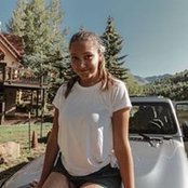Elle Wallace's photo
