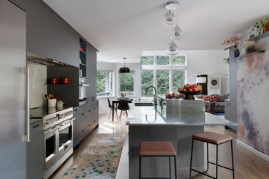 Kitchen - kitchen idea in Seattle