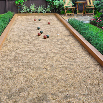 Bocce ball and food in Montrose