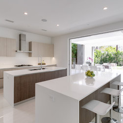 March 2016 / Los Angeles, CA - Kitchen Cabinetry