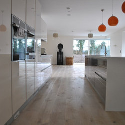 Valley Oak White - Engineered Wood Flooring
