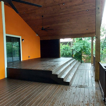 Lakehouse Covered Deck