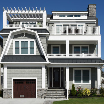 Gambrel Charm