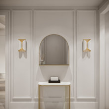 Hallway/ Entry Way