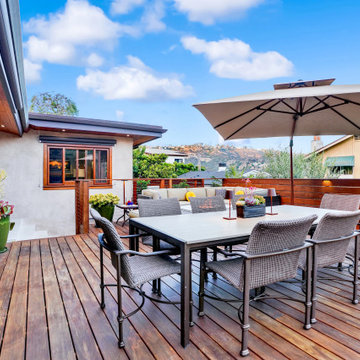 Outdoor Dining Area with Ocean View