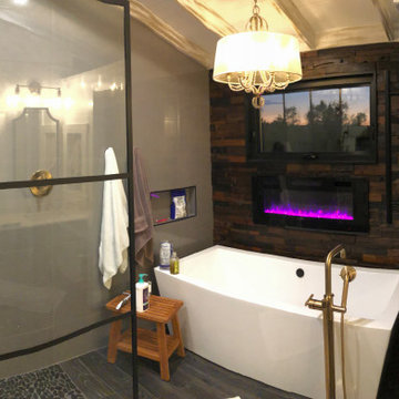 Master Bath Panoramic