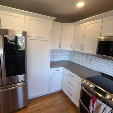 Transitional Kitchen Remodel Done in a Stratus Super Matte