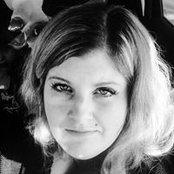 Erin Perry's photo