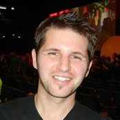Michael Lee's photo