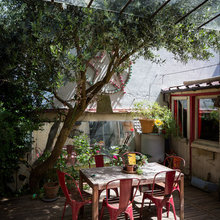 outdoor eating