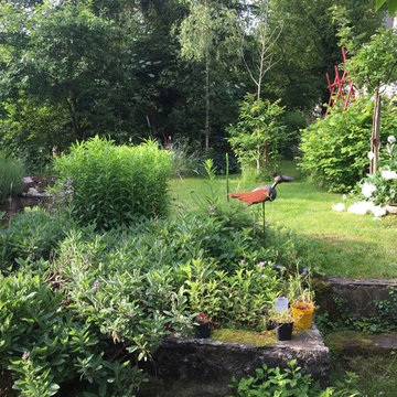 Für Gartenliebhaber! Charmantes kleines Haus mit Fachwerkhaus als Atelier