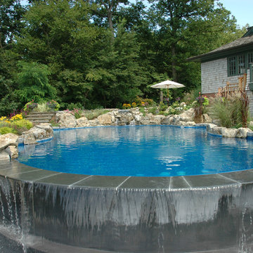 Freeform Pools