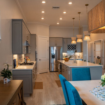 Florida Coastal Retreat: Dining Room