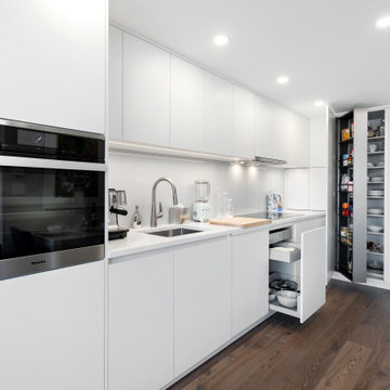 Leicht 2024 | All White Design