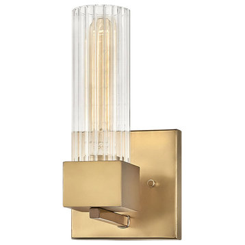 Xander 1 Light Bathroom Vanity Light, Heritage Brass
