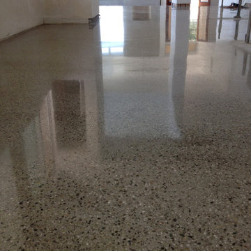 Concrete Polishing in Los Angeles Residential Living room Polishing