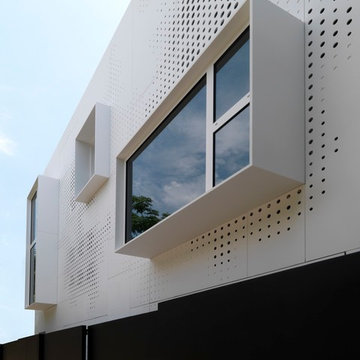 CASA CORIAN HOLES