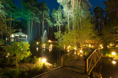 Photo of a contemporary landscaping in New York.