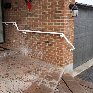 14' of Continuous Handrail