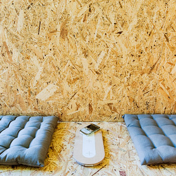 Social Network Room