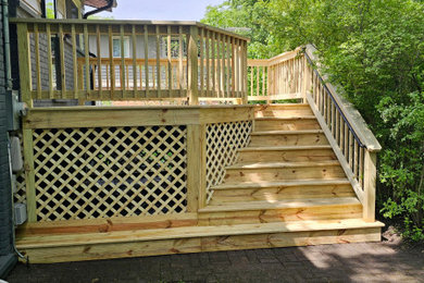 Deck - traditional deck idea in Chicago