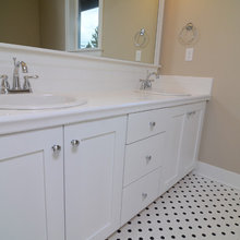 Middle Bath
