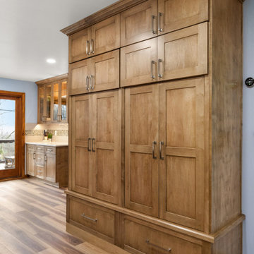 Showplace Framed Maple Pendleton Kitchen in Cashew