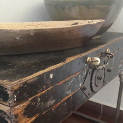 Gardenboutique steampunk furniture - Decorative Trunks