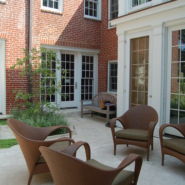 Courtyard Garden