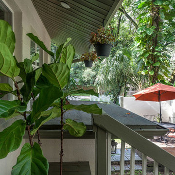 1940's Cottage in Hampton Terrace Sold After Rehab, Staging & Listing