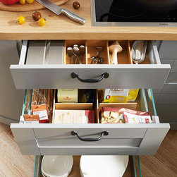 Kitchens - Kitchen Cupboard Organisers