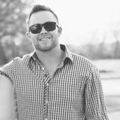 Travis Webb's photo