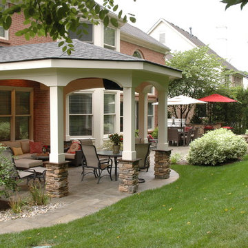 Traditional Patio