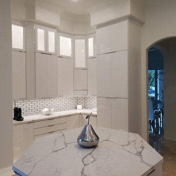 Modern Kitchen Remodel Done With Cabinet Refacing